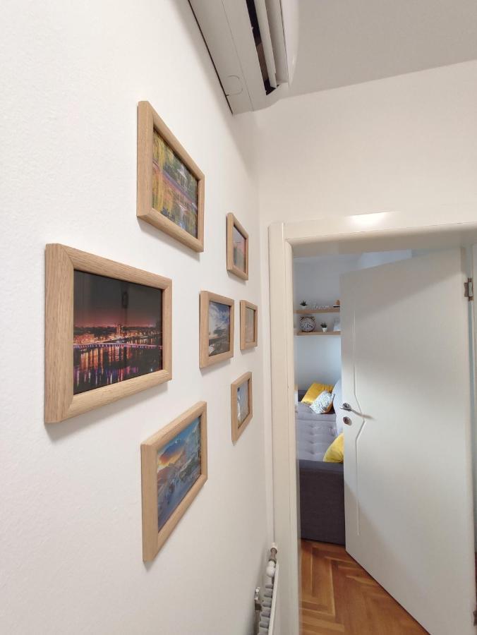 Apartman Ns Dan Private Parking Novi Sad Exterior photo