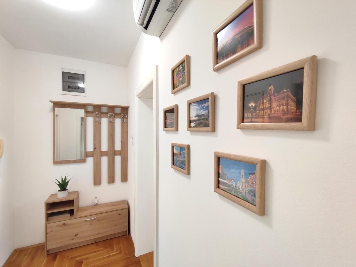 Apartman Ns Dan Private Parking Novi Sad Exterior photo